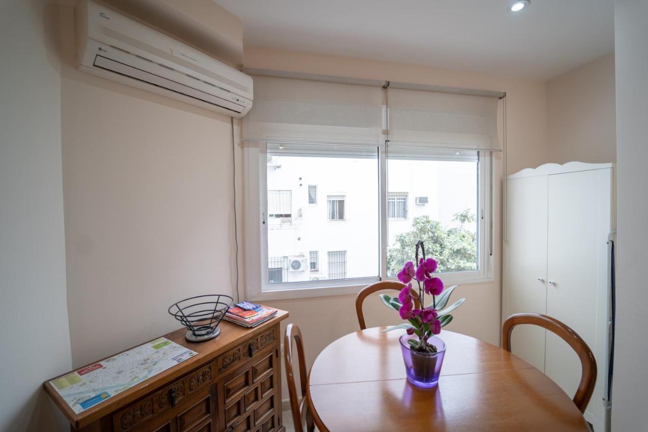 Larra Nervion Subway Tranvia Apartment Seville Exterior photo