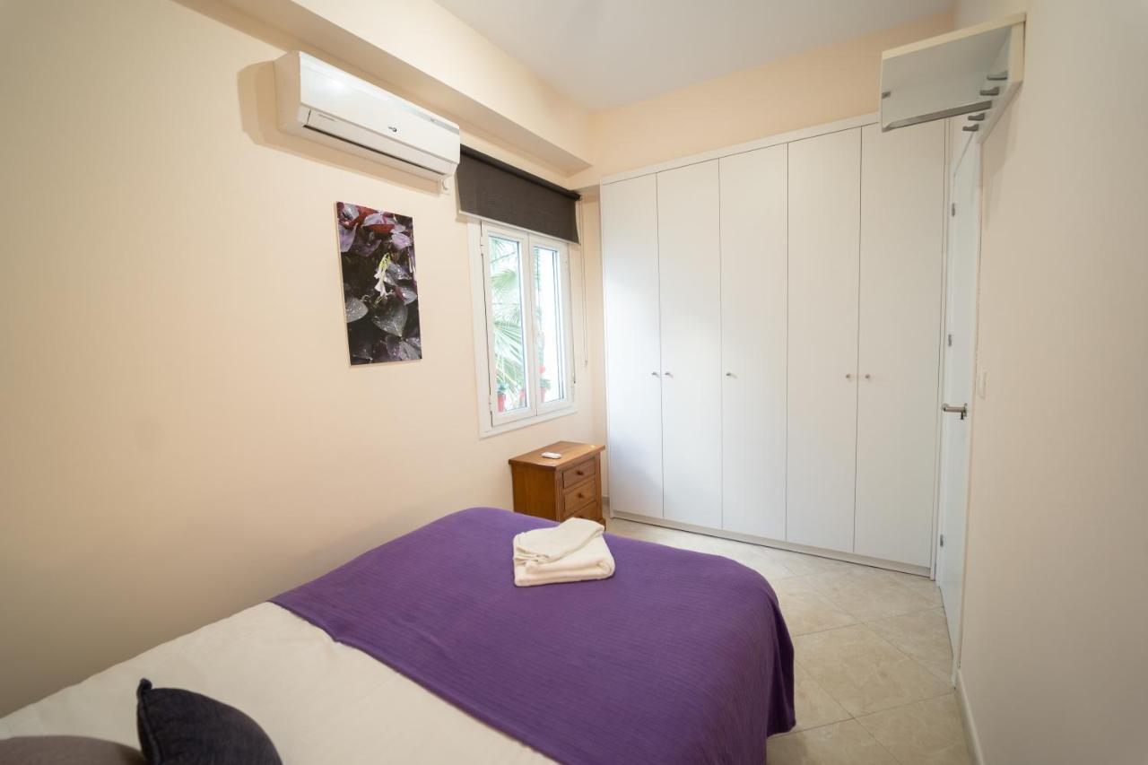 Larra Nervion Subway Tranvia Apartment Seville Exterior photo